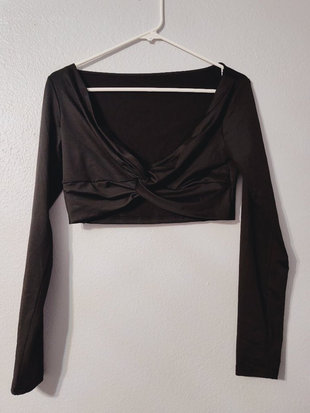 Shein womens black crop top twist NWT size M